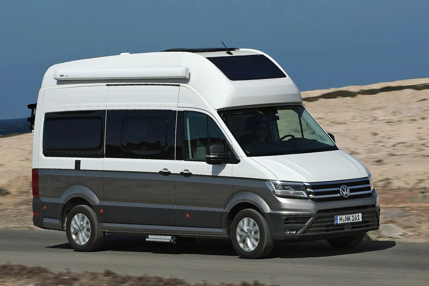 Volkswagen grand. VW Crafter Grand California. Фольксваген Крафтер Гранд Калифорния. Автодом Крафтер Калифорния. Volkswagen Grand California.