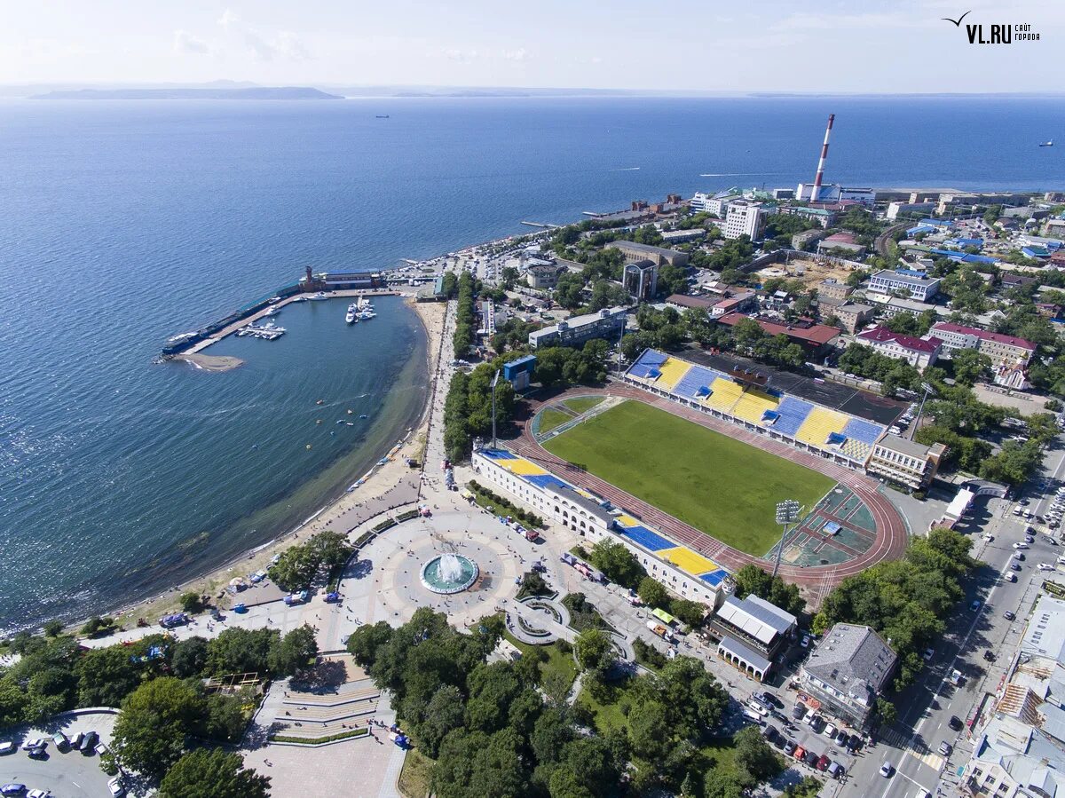 Владивосток курортный. Приморский край владивосток улица якорная бухта 7 маяк. Шамора владивосток. Сопки владивостока. Мыс купера владивосток пляж.