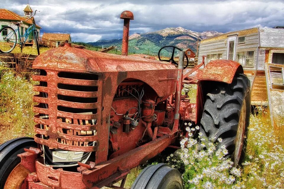 Как выглядит сельскохозяйственная машина барона Steam Powered Tractor Paint Трактор, Винтаж тракторы, Старые тракторы