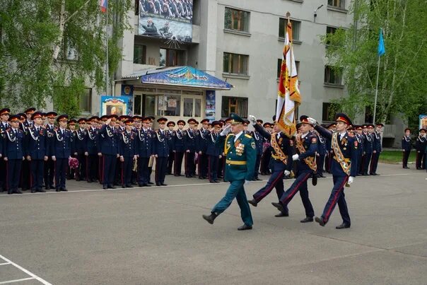 Кадетская школа интернат МЧС Кемерово. Губернаторский кадетский корпус МЧС Кемерово. Губернаторская кадетская школа-интернат МЧС. Интернат мчс