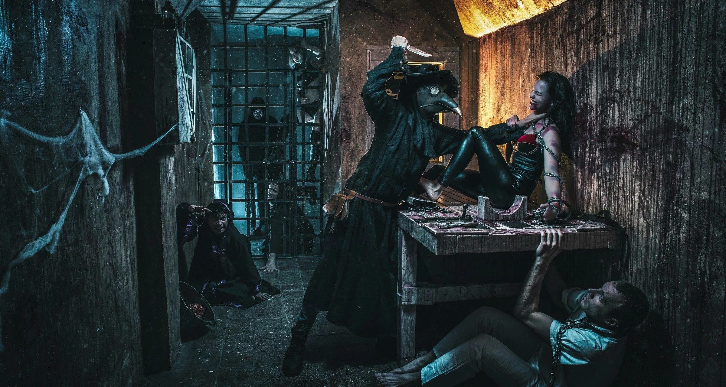 Комната в военном стиле. Квесты клаустрофобия в москве. Клаустрофобия дмитровское шоссе. Квесты клаустрофобия в москве. Квесты клаустрофобия в москве.