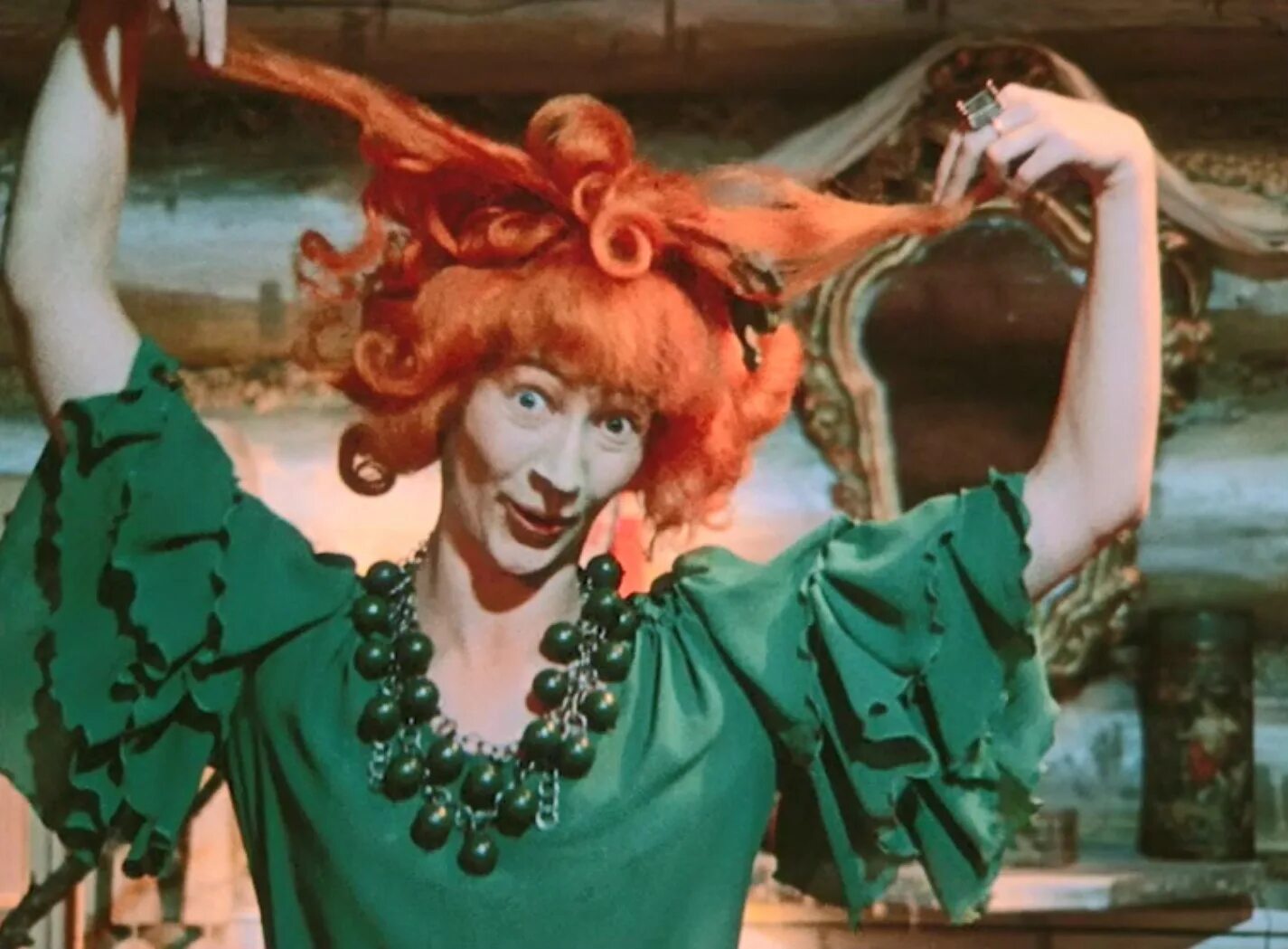 Новогодние приключения бабы. Новогодние проделки бабы яги. Театры на 31 декабря 2022. Новогодние приключения бабы яги. Новогодние приключения бомпки.