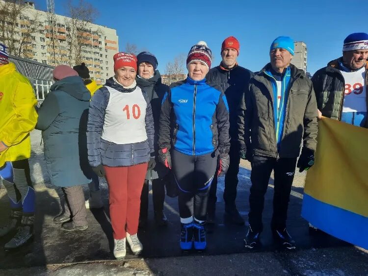 Спортсмены республики алтай. Спортивная семья зимняя спартакиада. Спортивные лыжи. Спартакиада. Зимняя спартакиада участники.