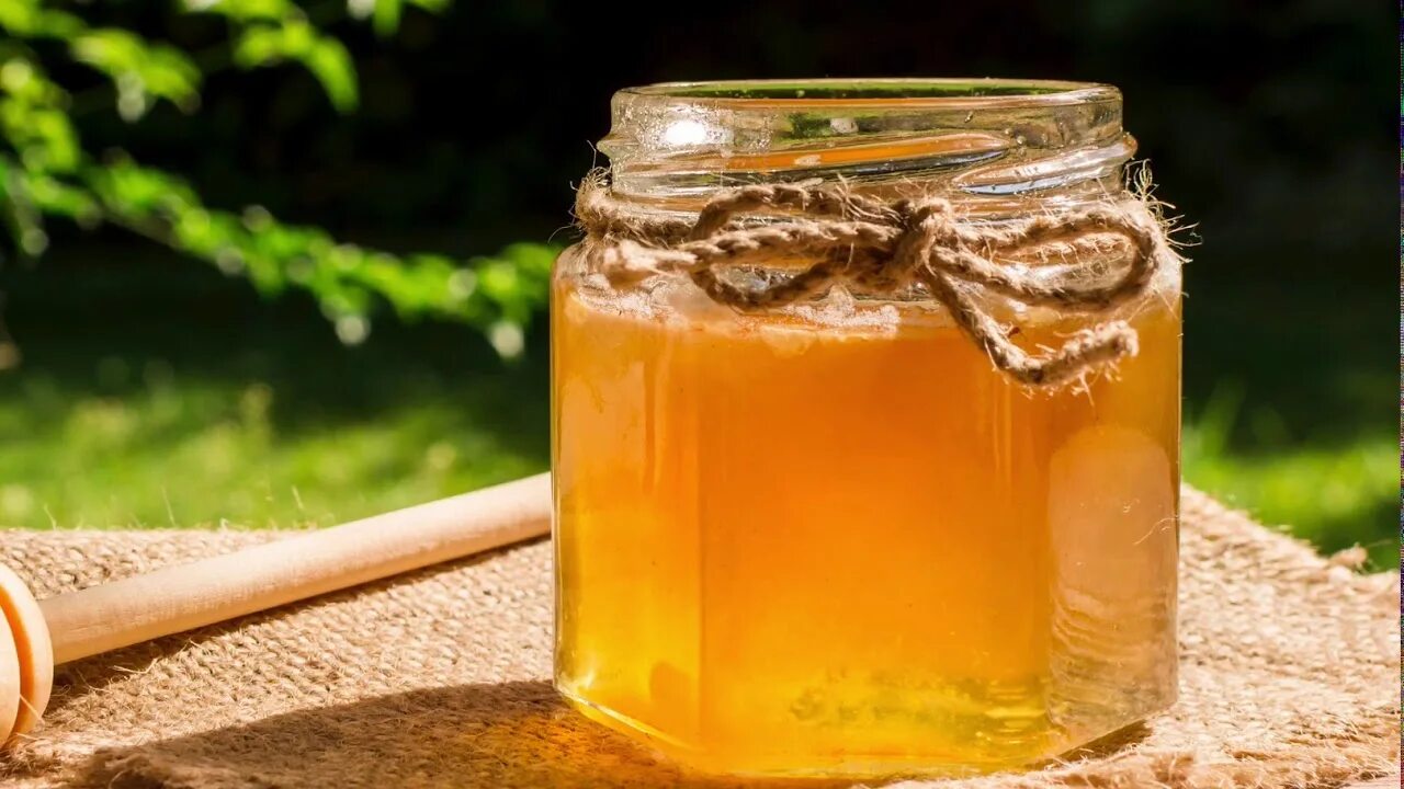 Honey måneskin. Вкусный мед. Море меда. Дом меда. Мед липовый медовый край.