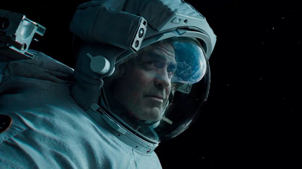 Клуни космос. Джордж клуни гравитация. gravity 2013. джордж клуни космос.