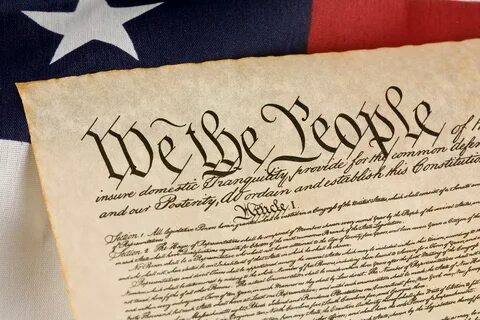 Почему конституция сша действует более 200 лет