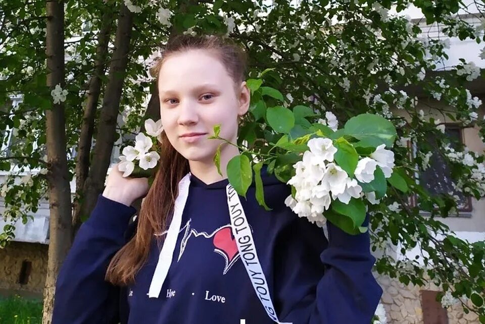 13-Летняя ученица. 12 Летняя ученица. Слова 13 летней