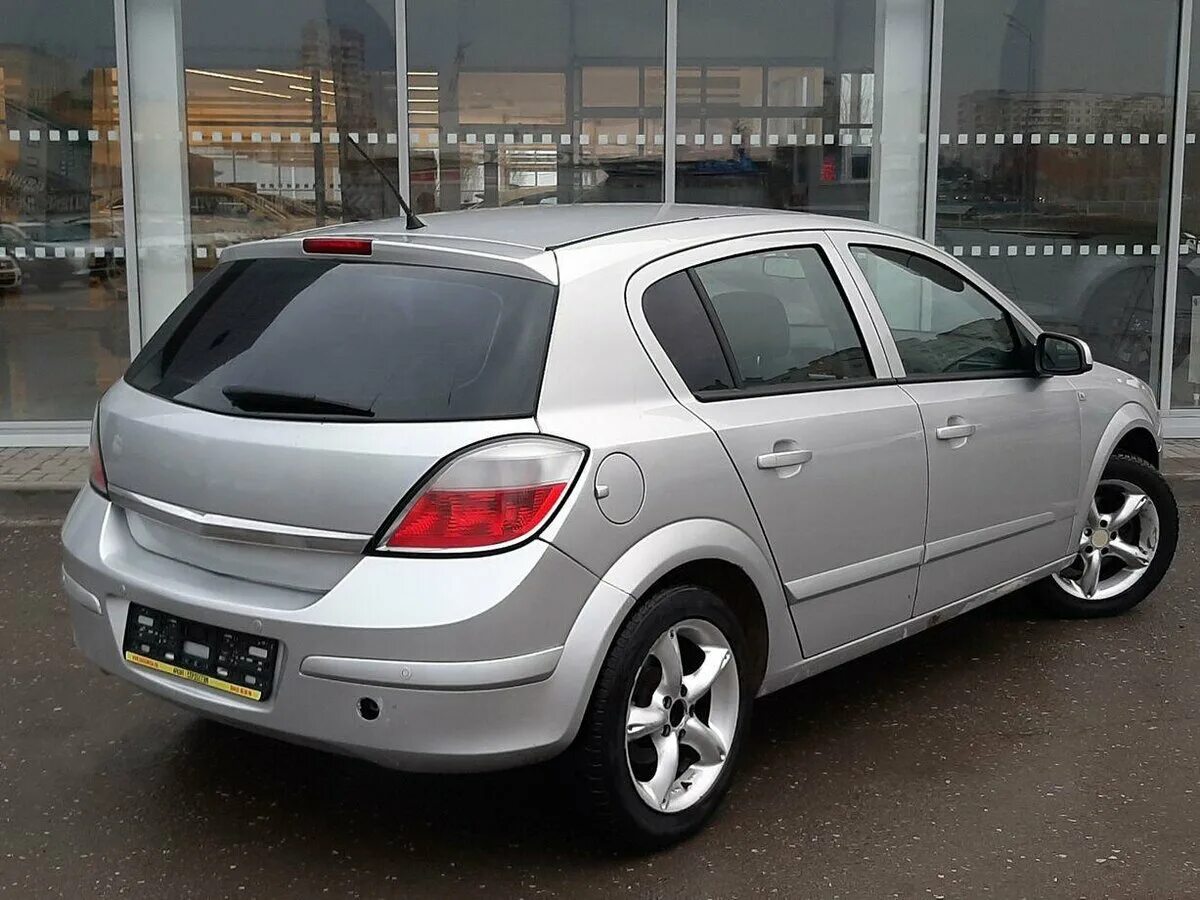 Опель хэтчбек 2007. Opel Astra h 2007. Opel Opel Astra h 2007.