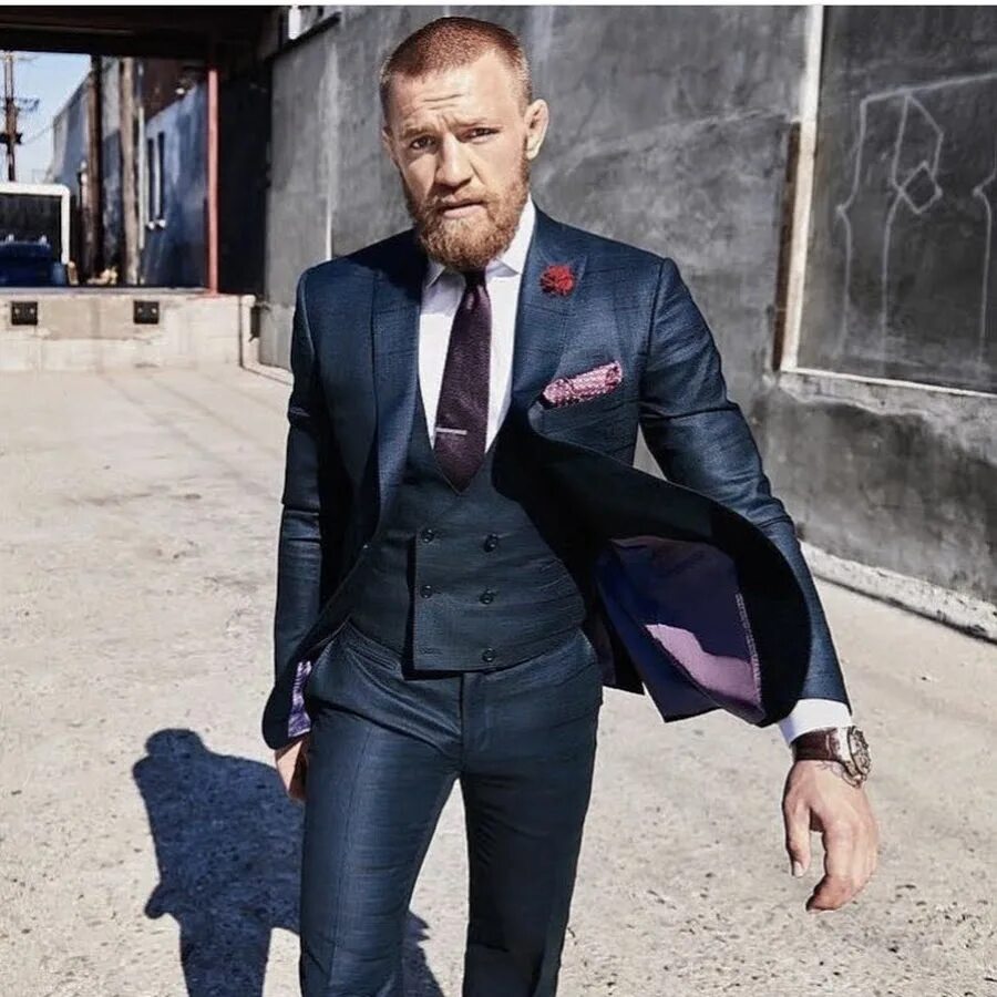 Mcgregor одежда. Конор макгрегор в костюме. connor mcgregor стиль. конар макгрегор в костюме. макгрегор коннор в костюме.
