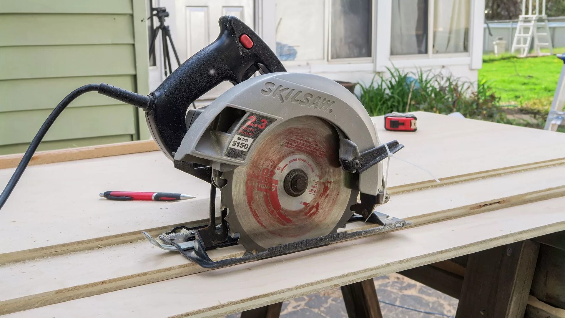 Чистый рез циркулярной пилой. Circular saw v-43 1100вт. Пила циркулярная дисковая pst200-c. DCS-180 циркулярная пила. Пила дисковая Cut 400а.