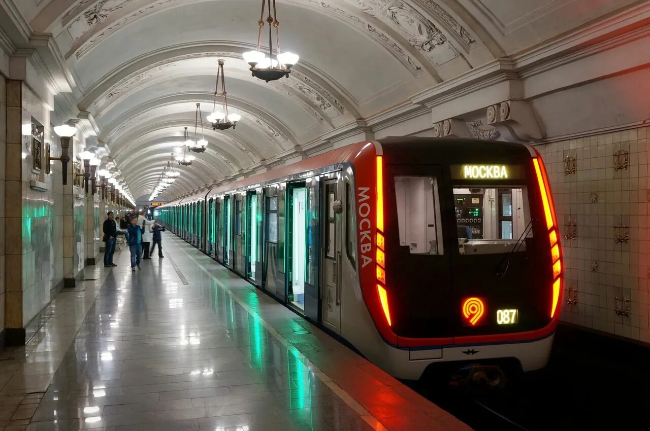 Включи живую станцию. Московский метрополитен. Открытое метро в Москве. Станция МИТРО. Метро Московский метрополитен Москва.