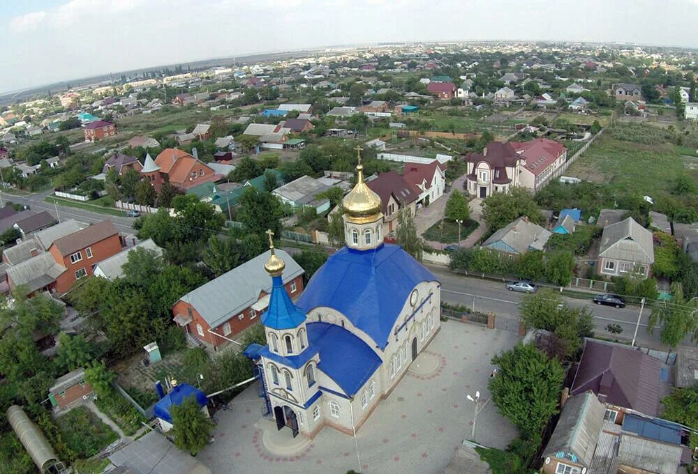 Обзоры станиц краснодарского края. Храм Рождества Пресвятой Богородицы в станице Полтавской. Станица Краснодарский край станица Полтавская. Церковь в станице Полтавская. Церковь Полтавская Красноармейского района.