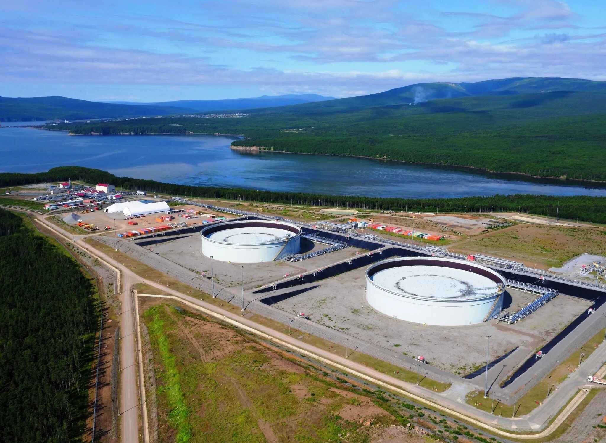 де терминал. де терминал. терминал де кастри хабаровский край. порт де кастри терминал нефти. де терминал.