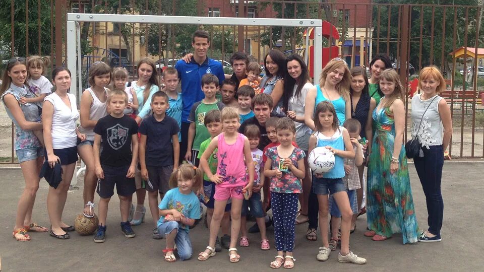 Приют самара ровесник 2017. Павло слободская музыкальная школа. Гку ровесник. Гку ровесник. "ровесник" социально-реабилитационный центр.