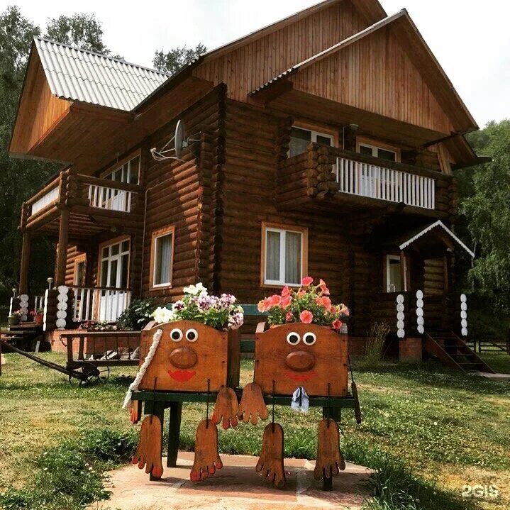 Лесная сказка воронеж. Сосновый бор чернолучье омск. Базы отдыха лесная сказка. Сказка база отдыха в омске. Санаторий сказка чернолучье.