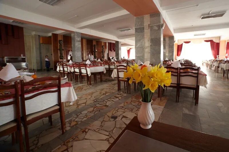 пятигорск здравница тарханы. тарханы пятигорск питание. м. тарханы санаторий 2 пятигорск. санаторий тарханы пятигорск фото.