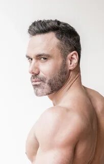 Manuel skye