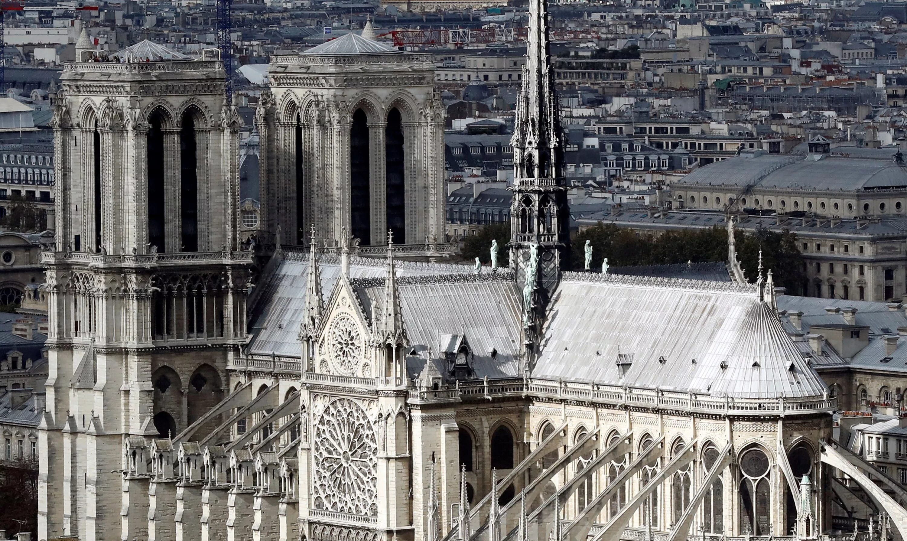 Нотр дам сколько. Вид с собора Парижской Богоматери.