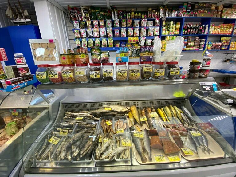 рыба в симферополе. республика крым, симферополь, залесская ул. рыбный симферополь. фасад рыбного магазина. рыбный магазин симферополь.