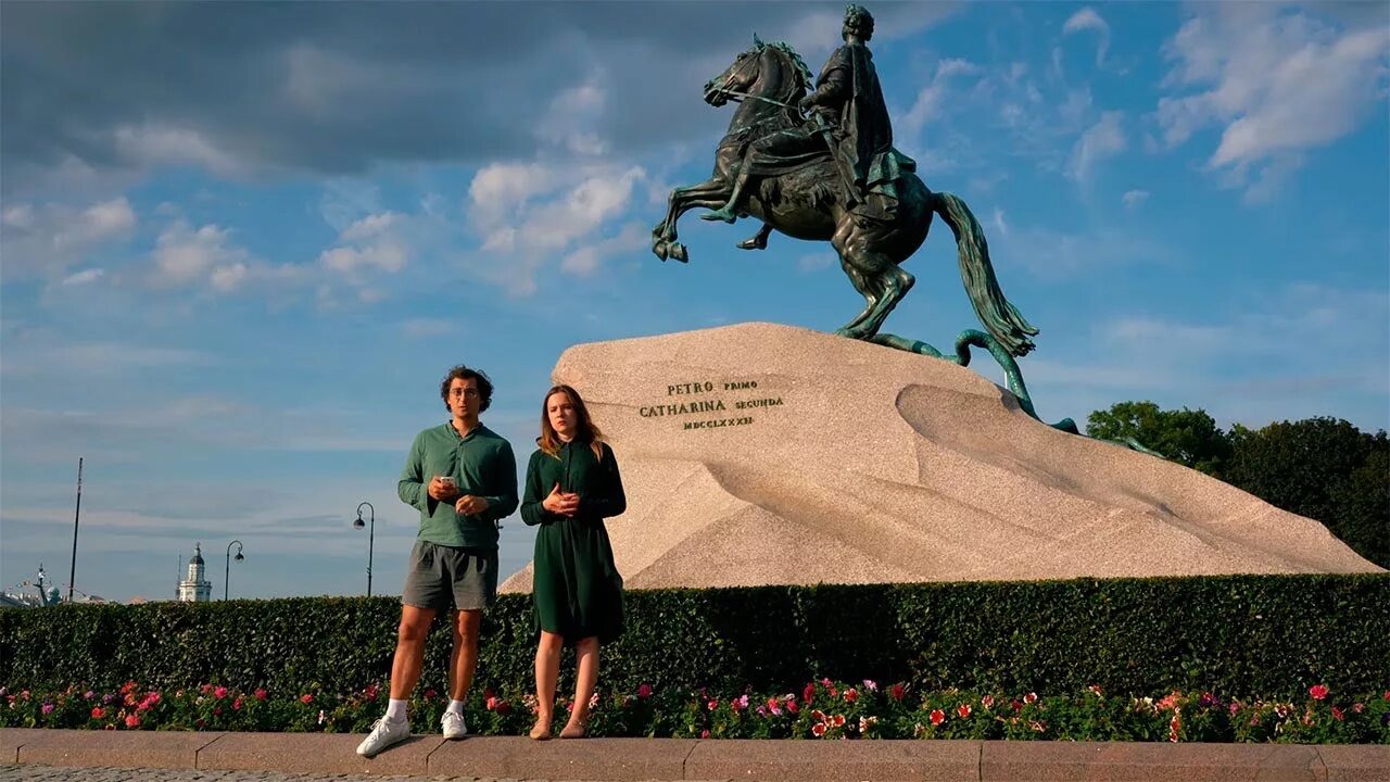 Памятник Петру 1 в Санкт-Петербурге медный всадник. Монумент-памятник Петру i «медный всадник».. Медный всадник Растрелли. Медный всадник памятник в Москве.