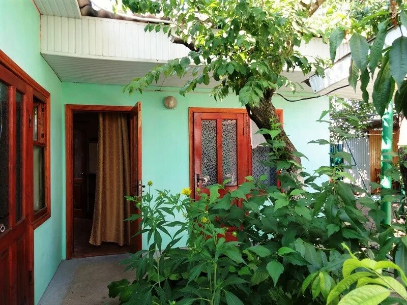 Пгт николаевка крым. Николаевка жилье. Пгт николаевка крым. Николаевка крым частный сектор. Ленина, 2е встреча.