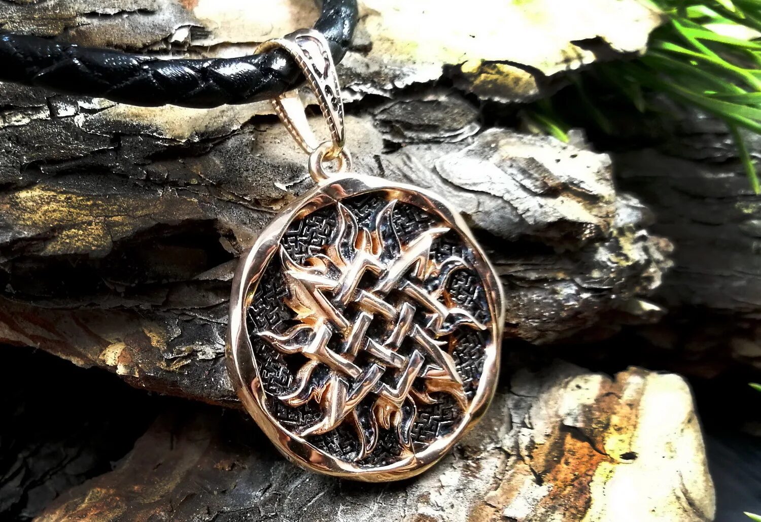 обереги алтая. славянские обереги алтай. славянский оберег звезда сварога. оберег молвинец серебро. молвинец из серебра.