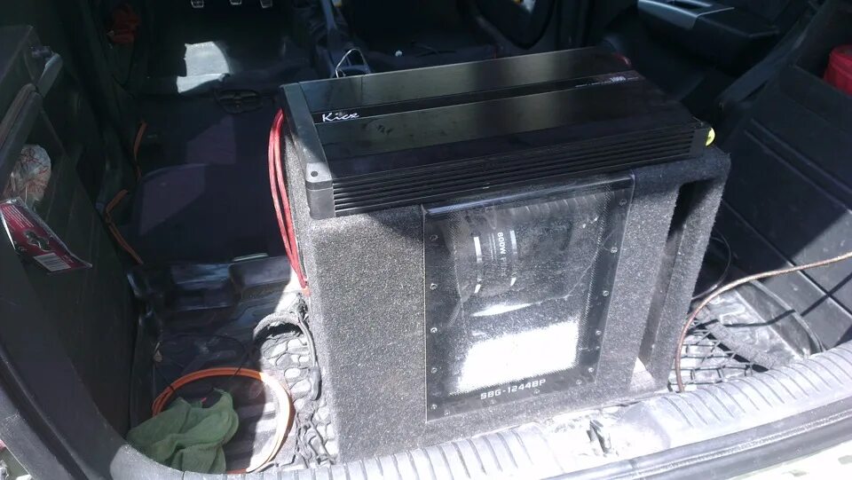 Сабвуфер az-13 spl power redeyes 12. Фиолетовый усилитель автозвук. Моноблок в машину для сабвуфера. 300. Усь саба.