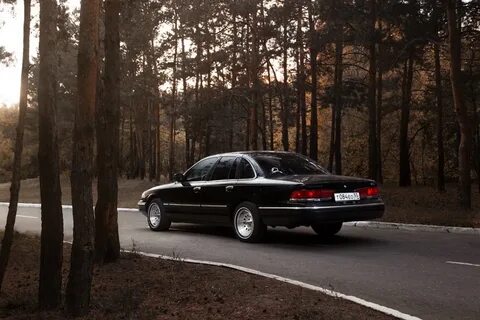 Ford crown victoria