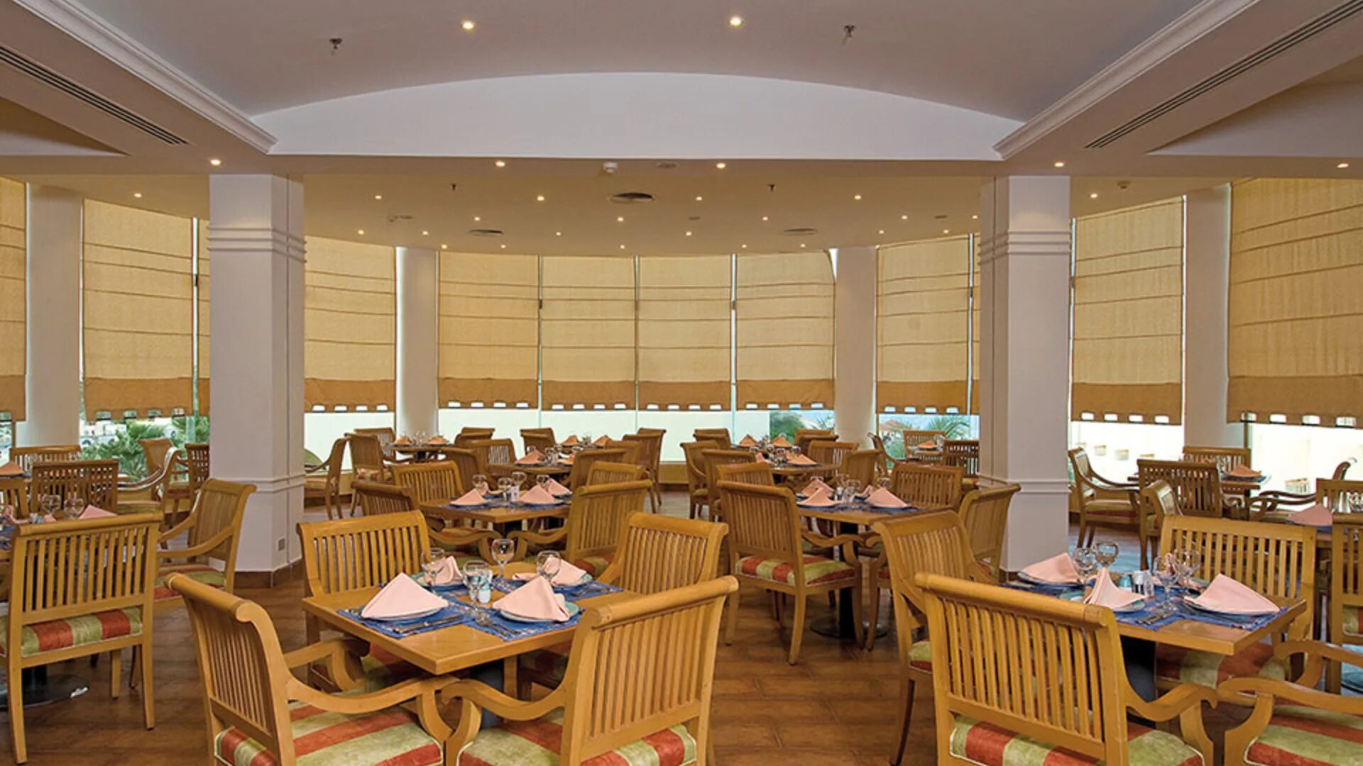 Пальм бич резорт хургада. Palm beach resort 4 хургада 50 м до моря. Хургада отель бич резорт 4 звезды. Palm beach resort 4. Palm beach resort 4*хургада пляж.