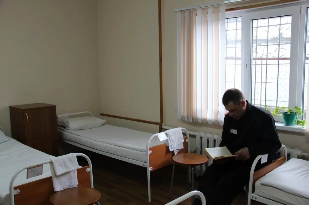 Закрыли областную больницу. Ковидная больница. Тюменская областная больница. С вагай тюменской области больница. Закрыли областную больницу.