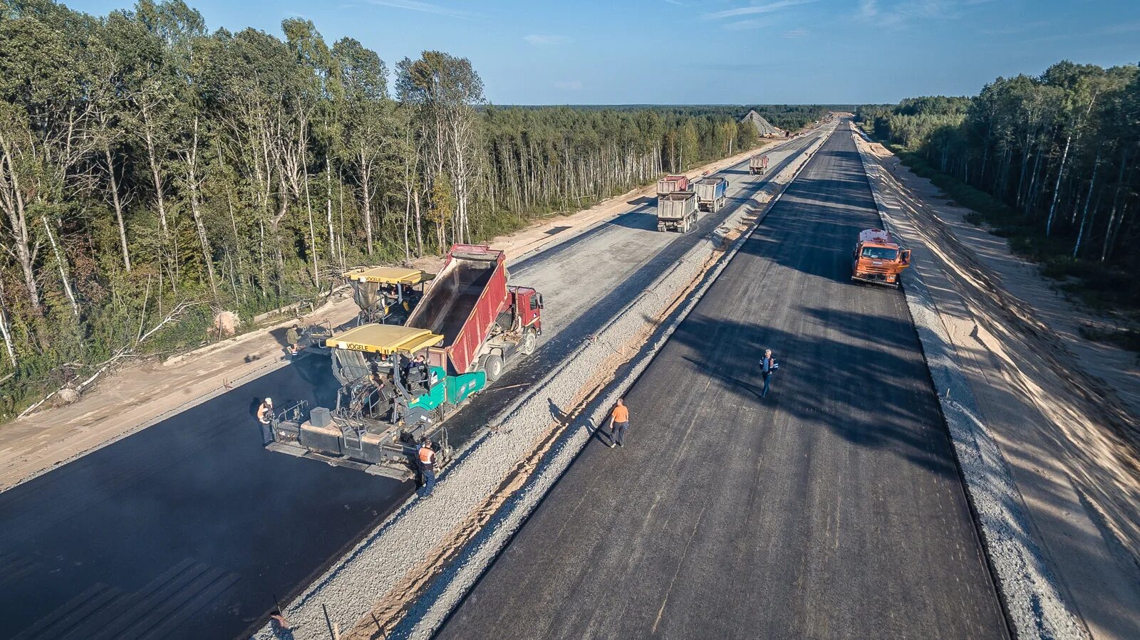 Строительство современных дорог. Трасса м 12 Москва Казань стройка. Стройка м12 трасса в Казани. Трасса м12 Мухтолово.