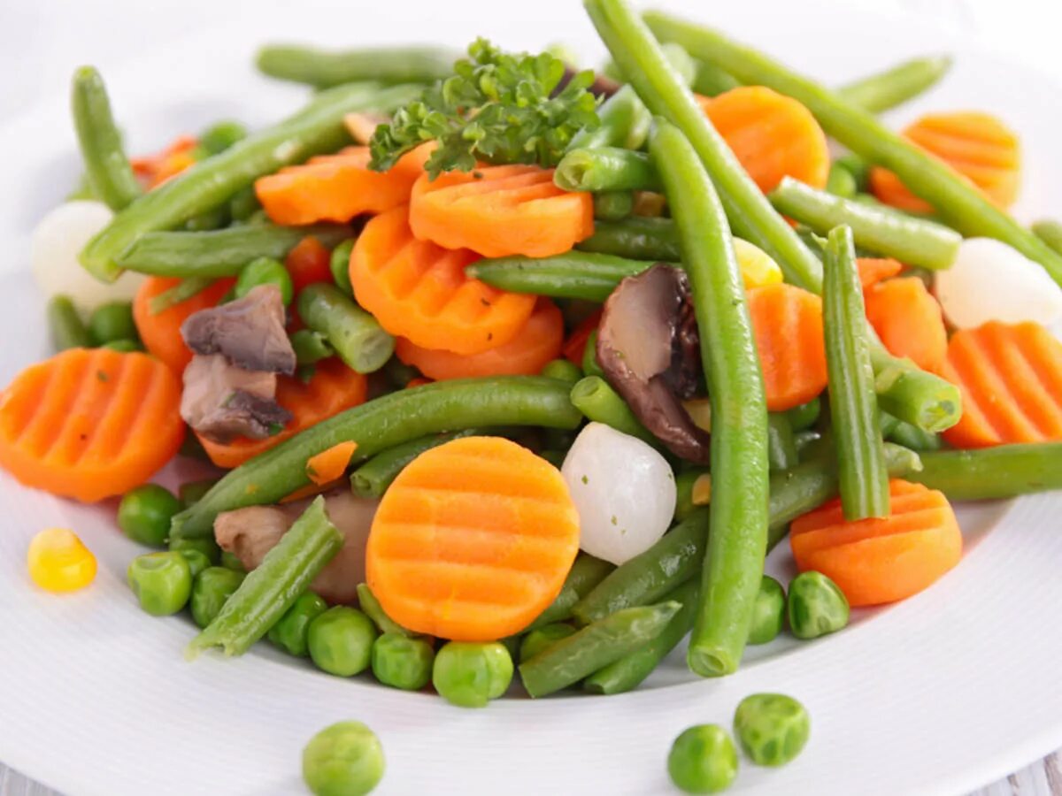 Овощи кипели. Вареные овощи. Переваренные овощи. Boiled Vegetables. Green Vegetables.