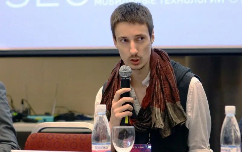 Oleg makarenko. Fritzmorgen. Олег макаренко. Макаренко олег александрович. Макаренко олег витальевич.