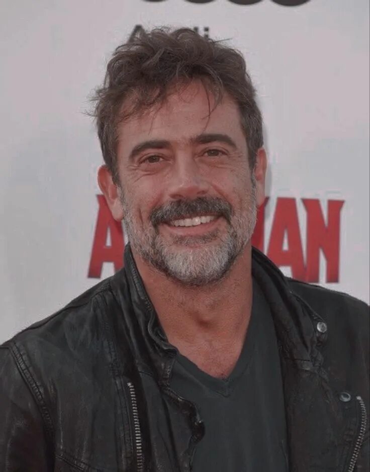 Хавьер бардем анатомия страсти. Dean morgan. Dean morgan. Dean morgan. Dean morgan.