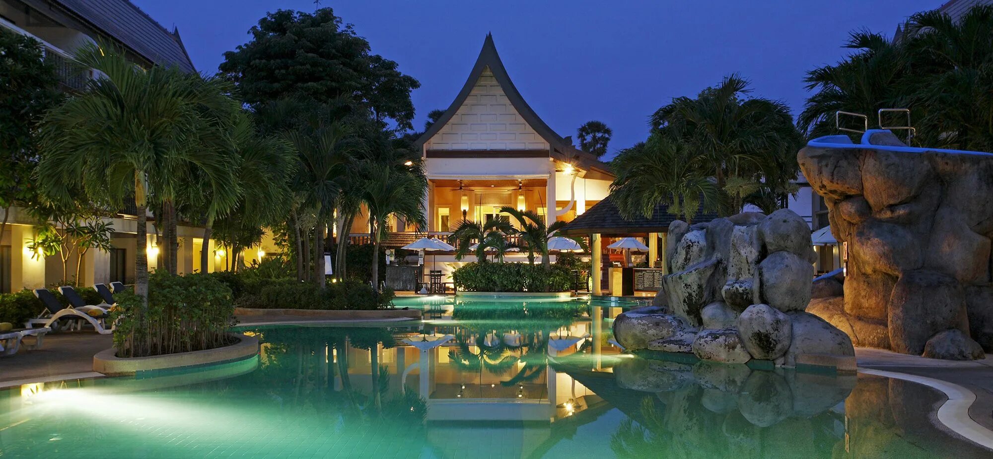 Centara kata resort 4 пхукет. The beach heights resort 4 пхукет. Centara kata resort таиланд пхукет. В таиланде центара. Центара карон пхукет.