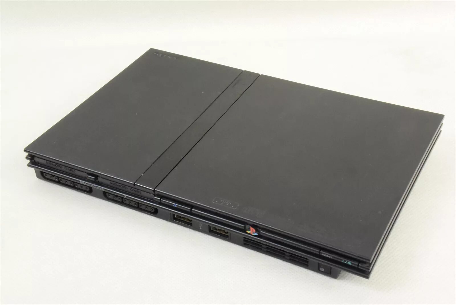 Пс 2 слим. Ps2 Slim 90006. Sony PLAYSTATION 2 Slim. Ps2 Slim 70008. Sony ps2 Slim Ceramic White.