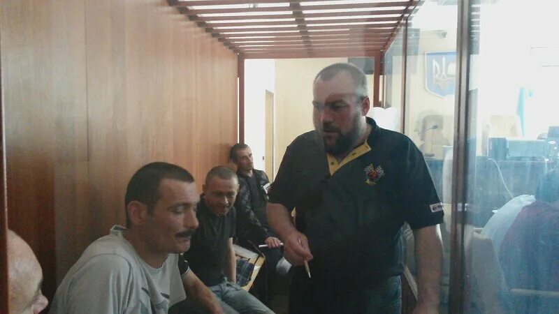 Судья священник. Священник максим бурдин. Священника судят. Михеев алексей священник. Волосатый тиран руси священник.