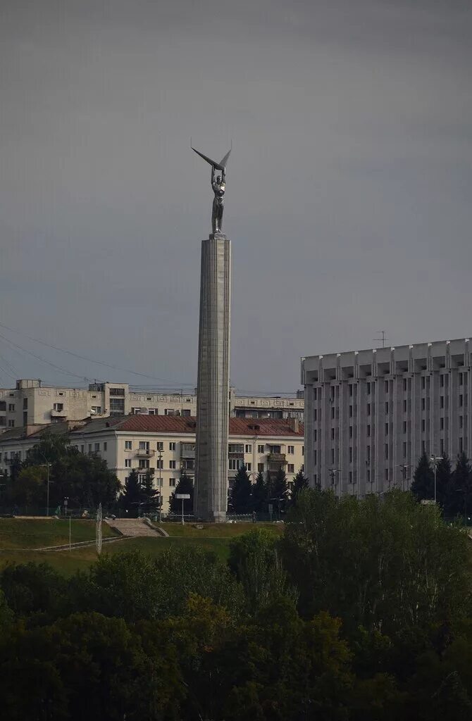 Теплоход капитан котенко благовещенск. Завод теплоход город бор. Город пермь. Дом шамиля казань. Хирург разумовский теплоход.