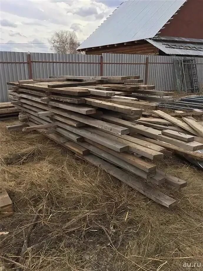 Продам доски бу. 3 метровая доска. 3 метровая доска. Доска обрезная 40ка. Брус.