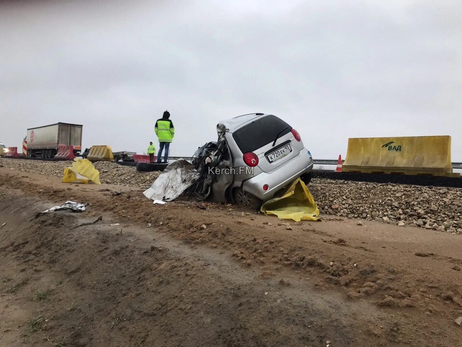 Что сегодня было на дорогах. Авария на трассе Керчь. Авария на Тавриде сегодня. Авария в Керчи по трассе Таврида.