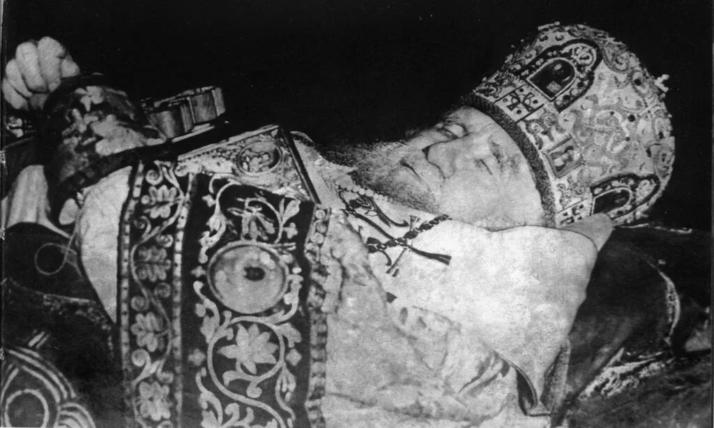 кончина патриарха тихона. митрополит тихон белавин. похороны патриарха тихона 1925. кончина патриарха тихона. патриарх тихон в донском монастыре.