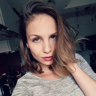 Mary wet