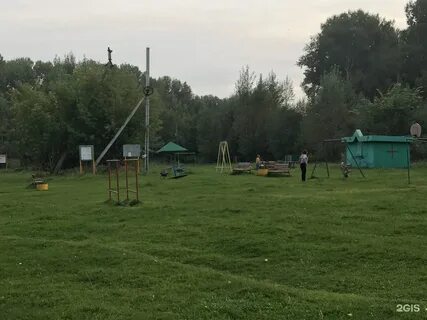 Студенческая набережная