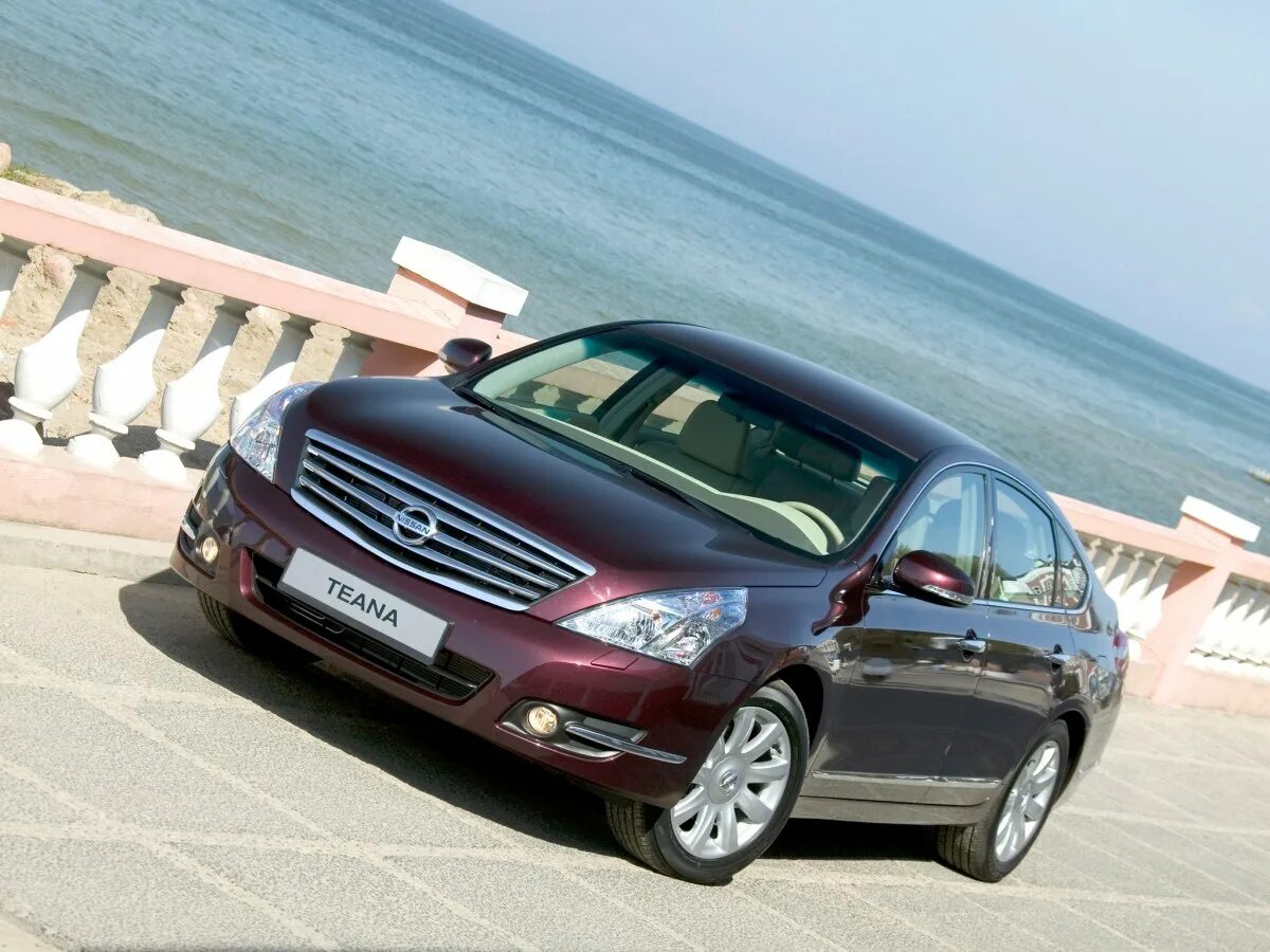 Купить ниссан теана года. Nissan Teana 2008. Ниссан Теана 2008. Nissan Teana j32 2008. Машина Ниссан Теана 2008.