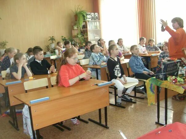 школа гимназия номер 13 в махачкале. маоу гимназия 26 томск. гимназия 13 красноярск.