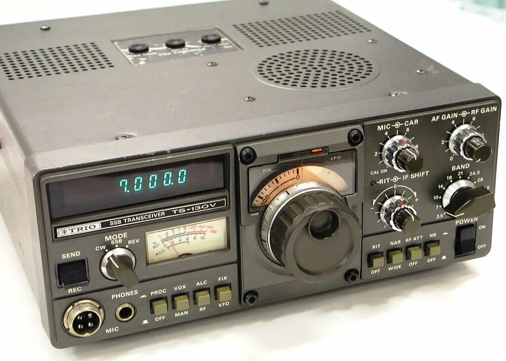 Kenwood TS-130s. Трансивер Kenwood ts120s. TS 130 трансивер. Kenwood TS-50.