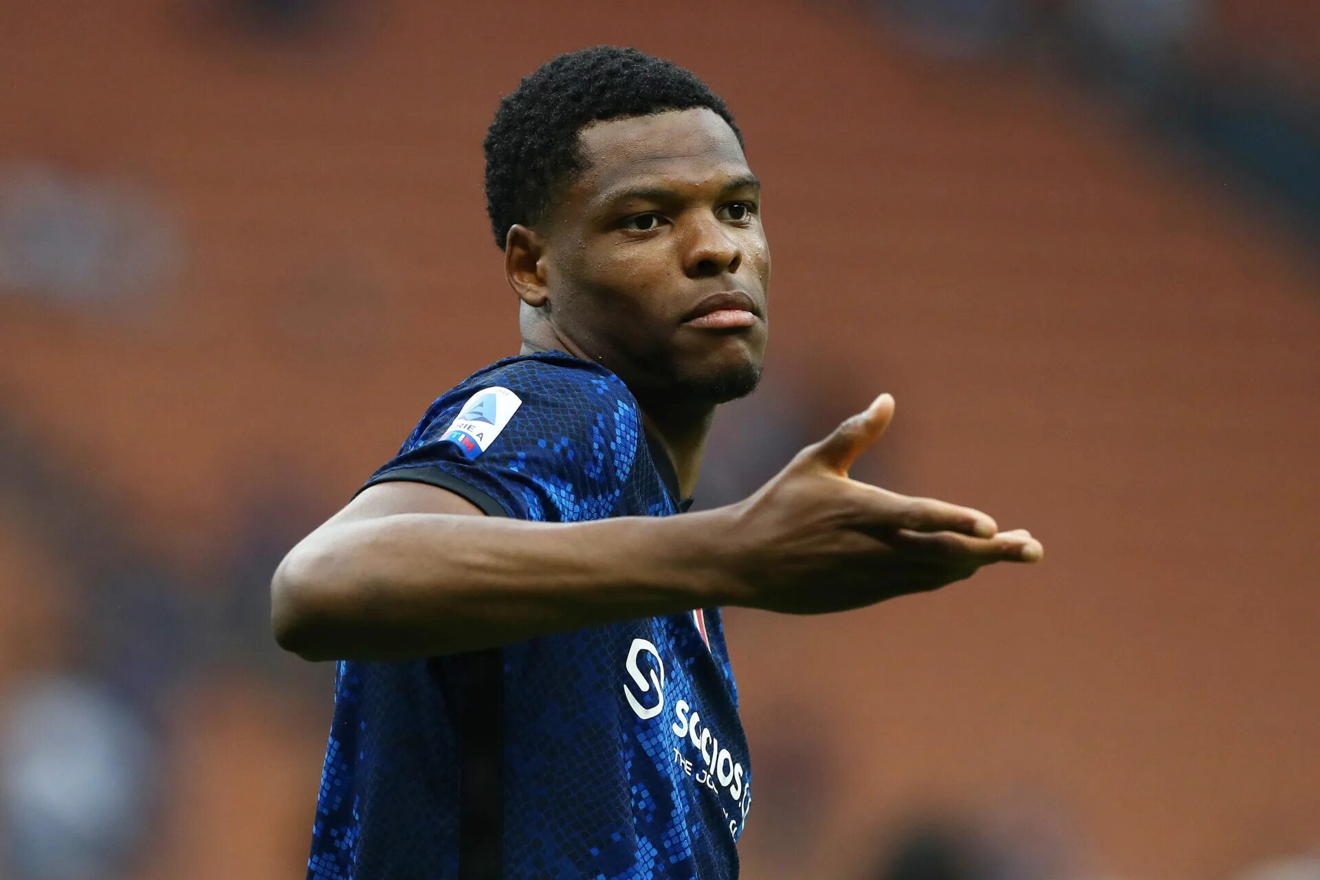 дюмфрис нидерланды. дензел думфрис футболист. дензел дюмфрис интер. думфрис. дензел думфрис.