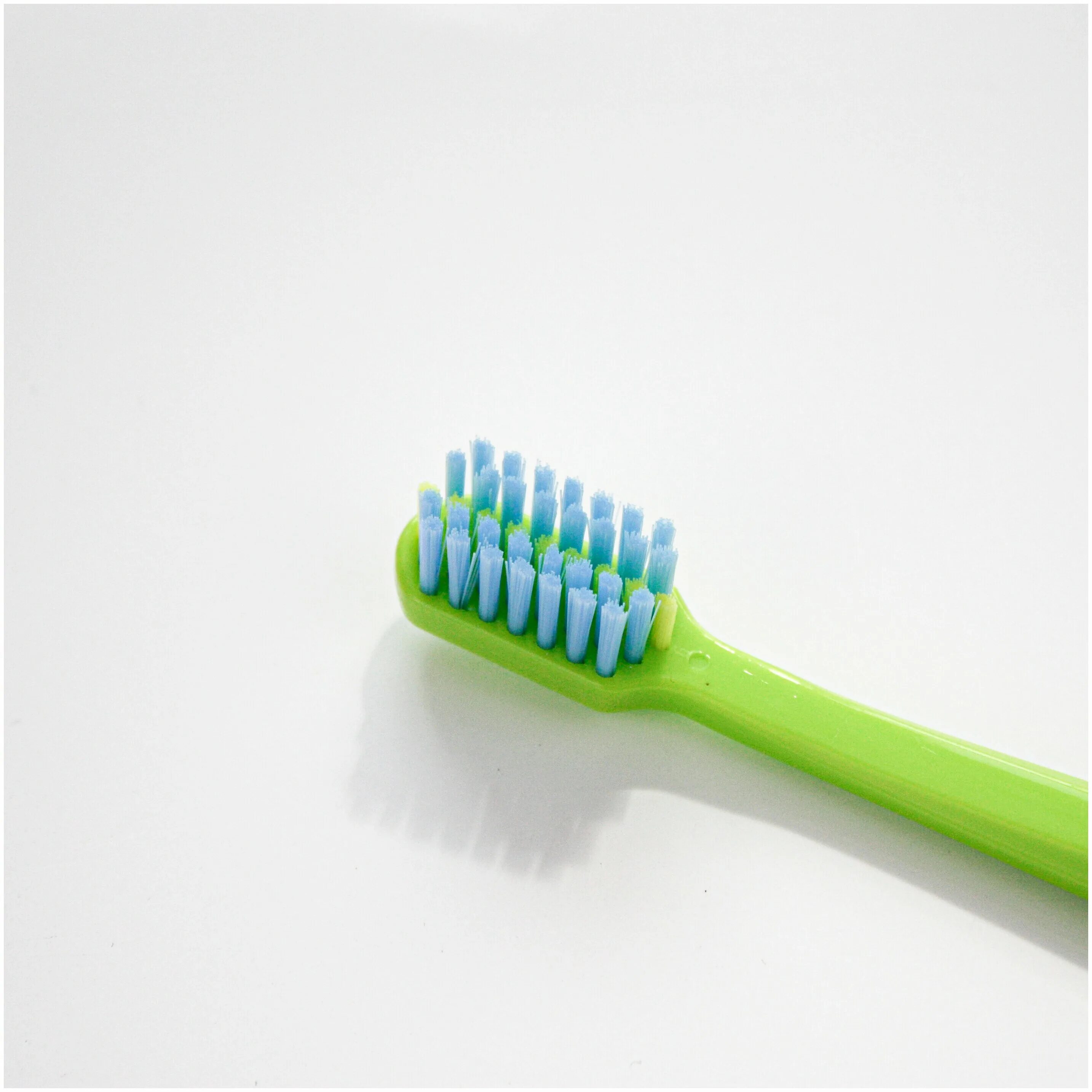 O. зубная щетка orthodontic. Curaprox velvet 12460. лучшие щетки для брекетов. зубная щетка curaprox cs 5460 ultra soft.