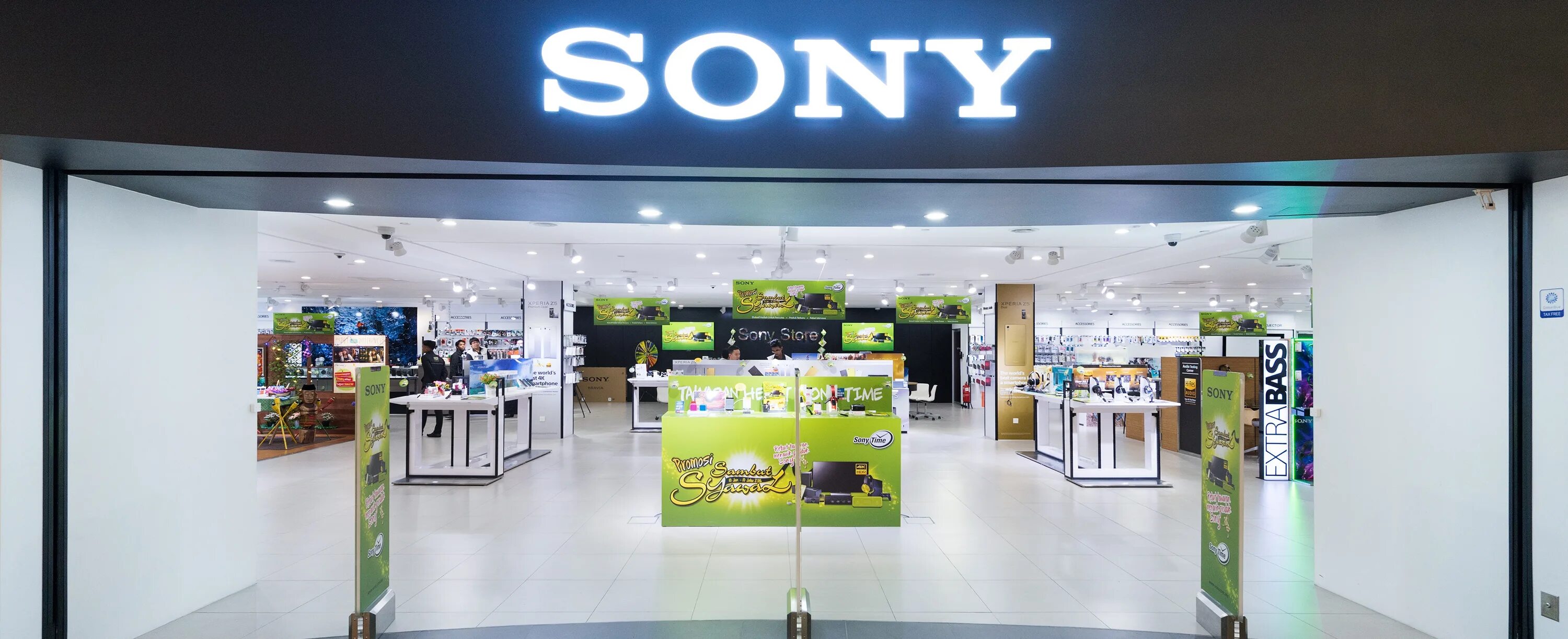 Купить сони в магазине. Магазин Sony. Sony Malaysia. Сони фирменный магазин. Сони центр в Москве.
