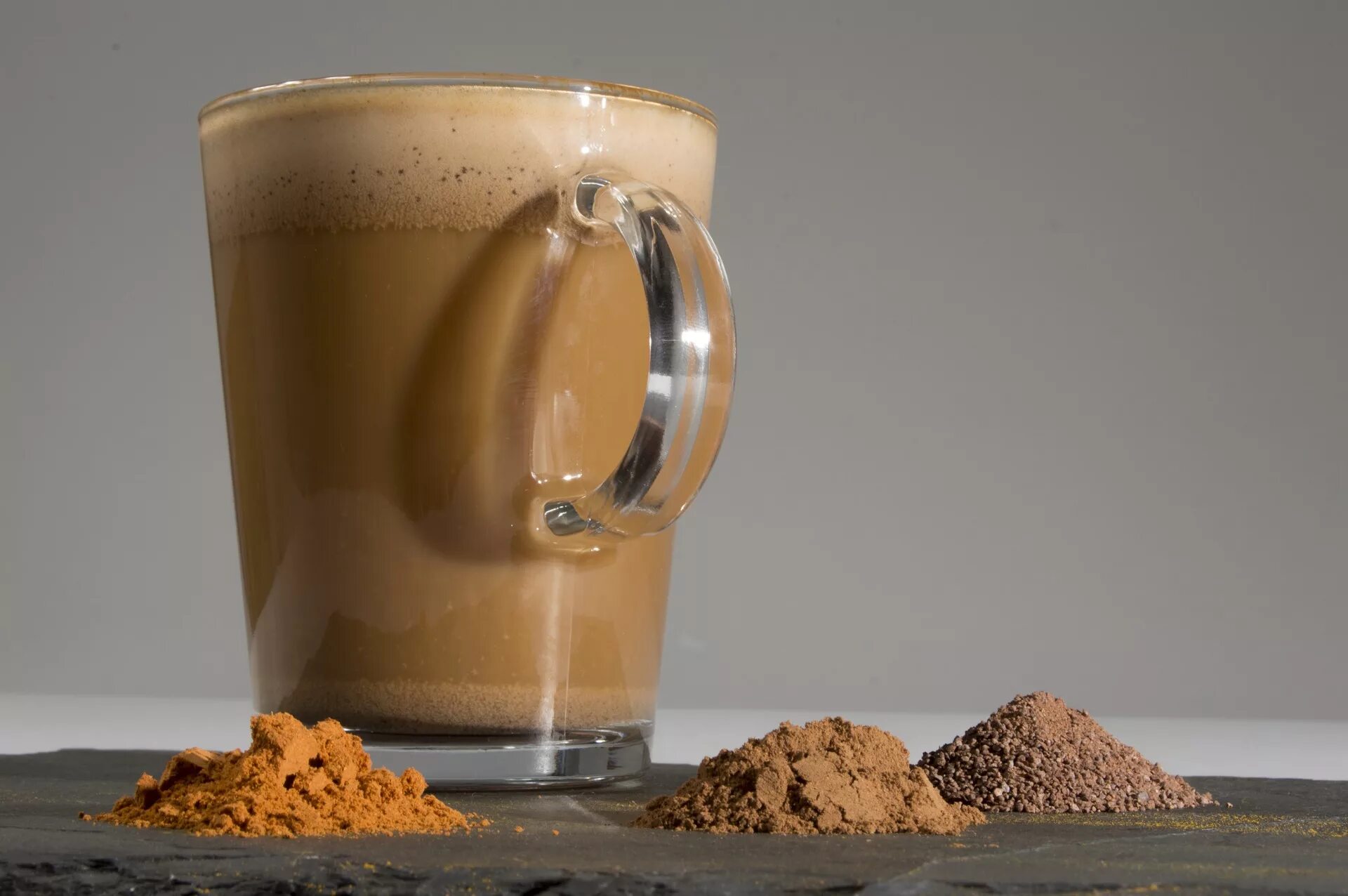 Очень слабый кофе. Слабый кофе. Очень слабый кофе. Boring coffee. Очень слабый кофе.